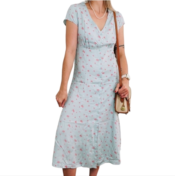 Reformation Dresses & Skirts - Reformation Denise Floral Blue Midi Dress Size Large